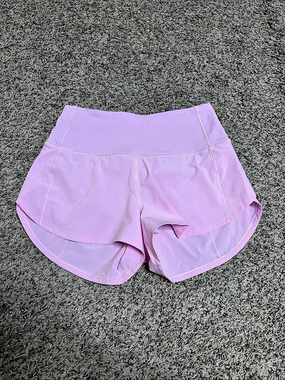 lululemon Vitapink Speed Up 2.5 in inseam shorts size 4